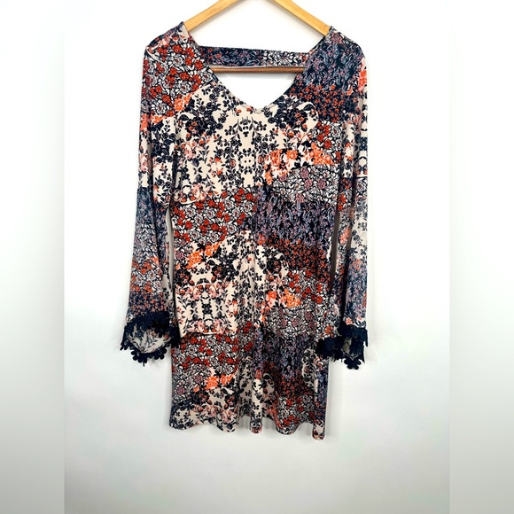 EST. 1962 Multi Color Floral Print Dress, Size 6 - Picture 1 of 9
